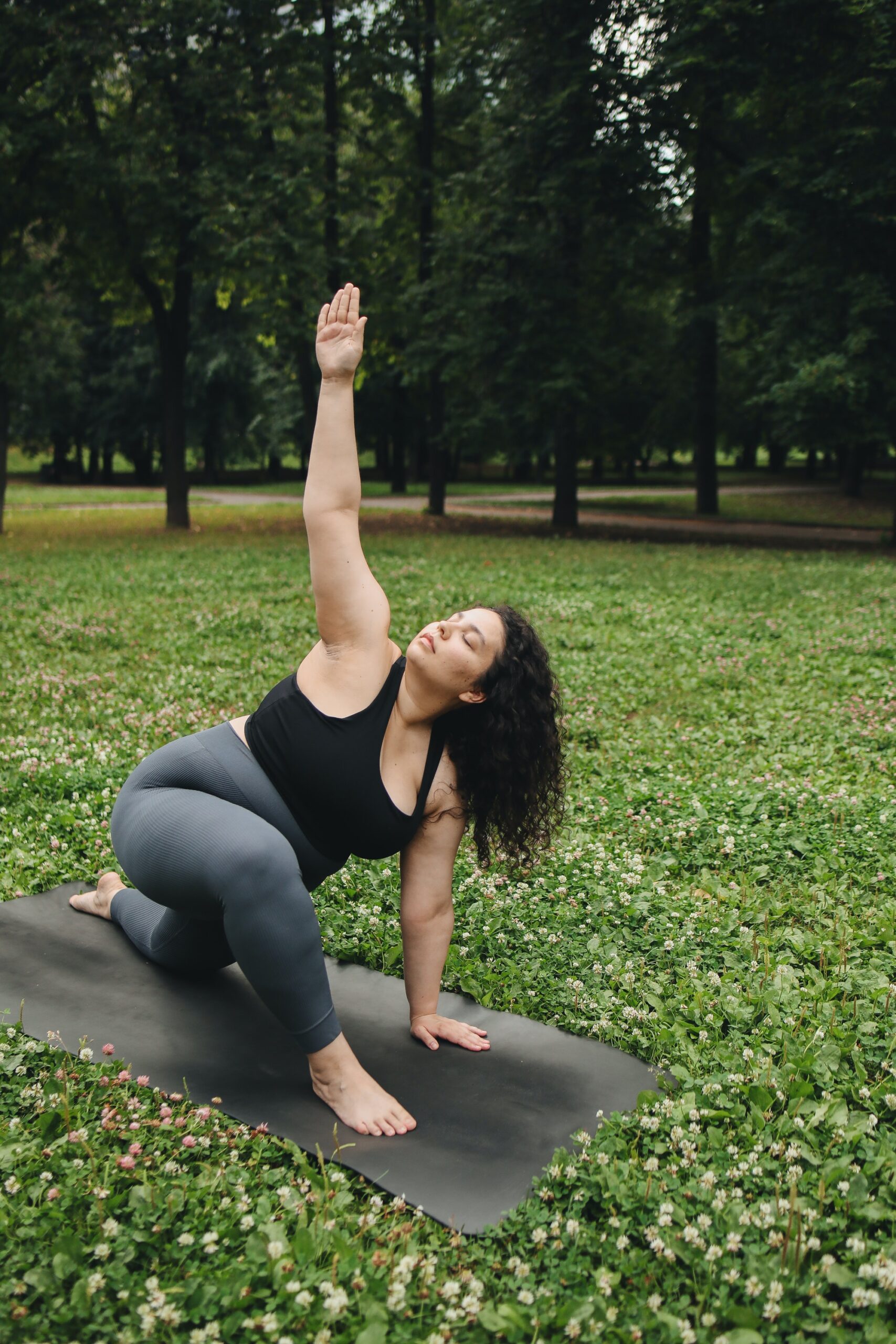 The 10 Minute Gentle Yoga Routine That Can Help You Lose Weight